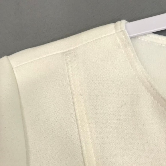 Vince Camuto Dress 8 Ivory Blue Sheath Colorblock V Neck Short Sleeve Scuba FLAW - Picture 12 of 14